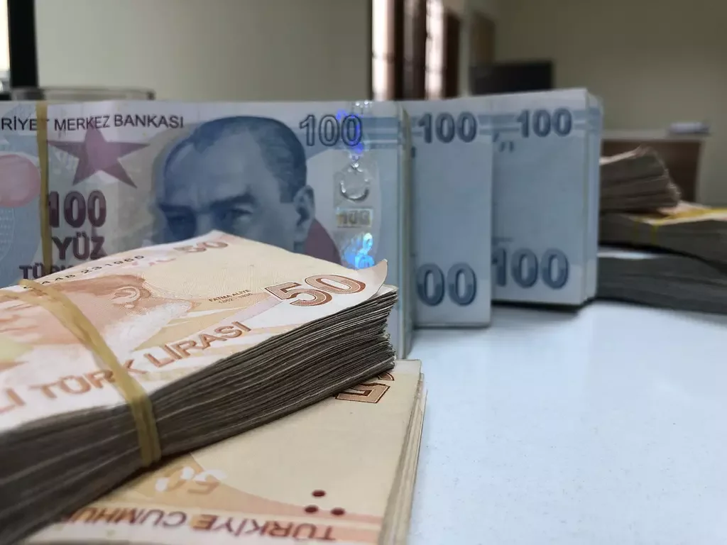 Türkiye'de Asgari Ücret Yüzde 34 Artışla Belirlendi: İşçilere Yeni Bir Soluk