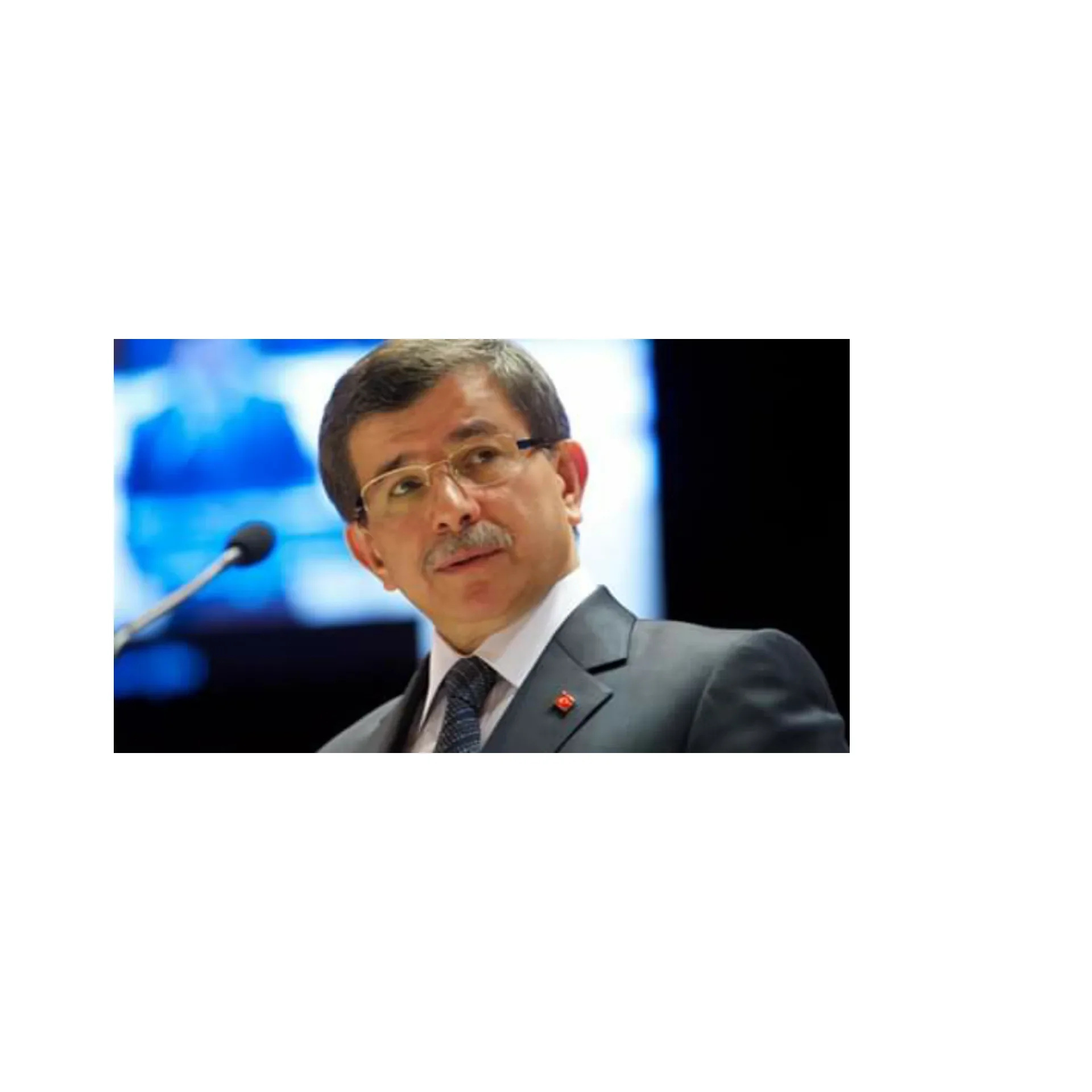 Davutoğlu’ndan ağır suçlama: