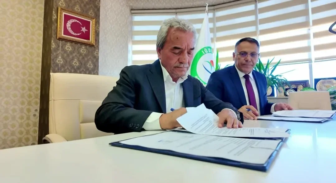 FAZIL ALAGÖZ’DEN IĞDIR ÜNİVERSİTESİ VE IĞDIR FK İÇİN GÜÇLÜ ADIM
