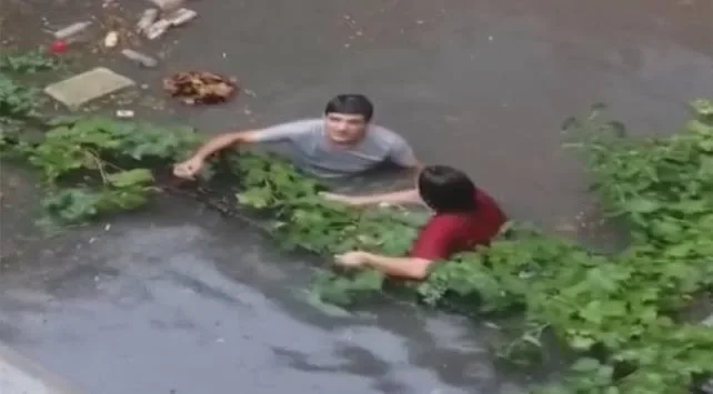 İstanbul'da sağnak yağıştan su baskını