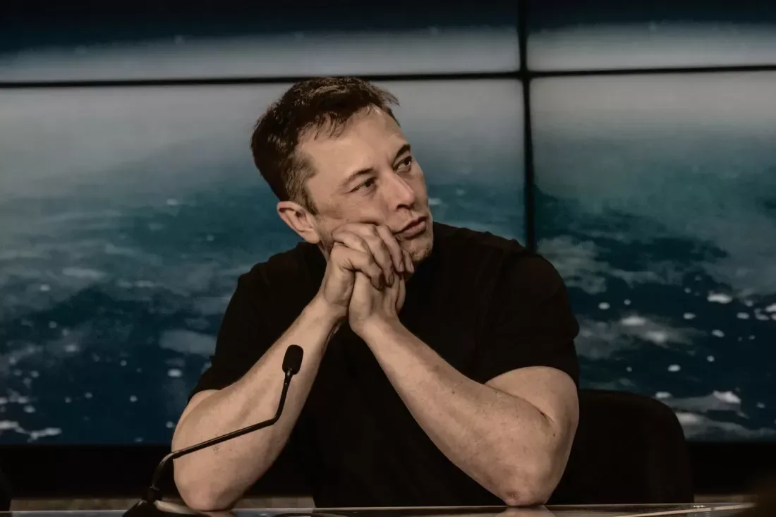 Elon Musk, servetinin 200 milyar dolar azaldığını gören tarihteki ilk kişi oldu