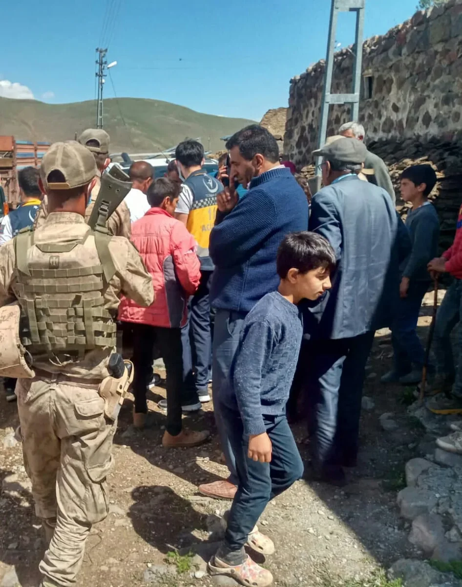 Abbasgöl'den Şemkanların ile muhtara istifaya çağrıldı