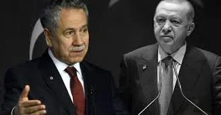 Bülent Arınç'tan istifa etti