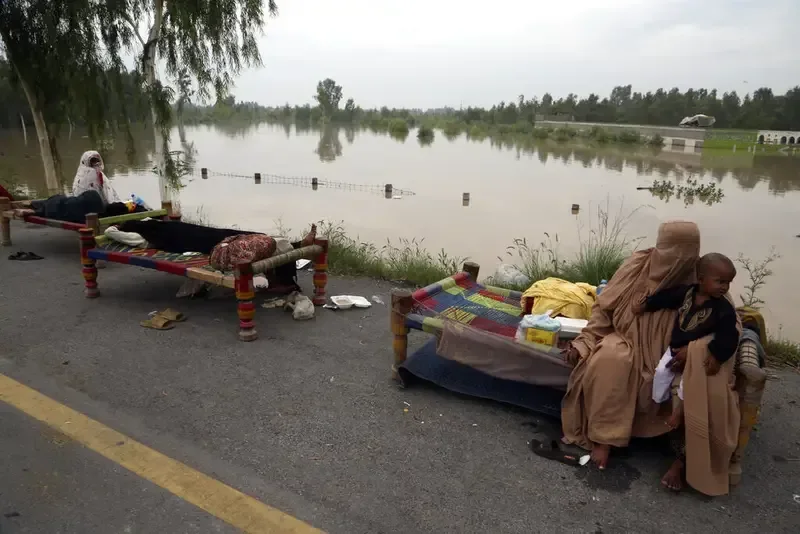 Korkunç Fotoğraflar ve Videolar, Pakistan'ın Halihazırda Yaklaşık 1000 Kişiyi Öldüren “Canavar Muson” Sellerinin Mutlak Yıkımını Yakaladı