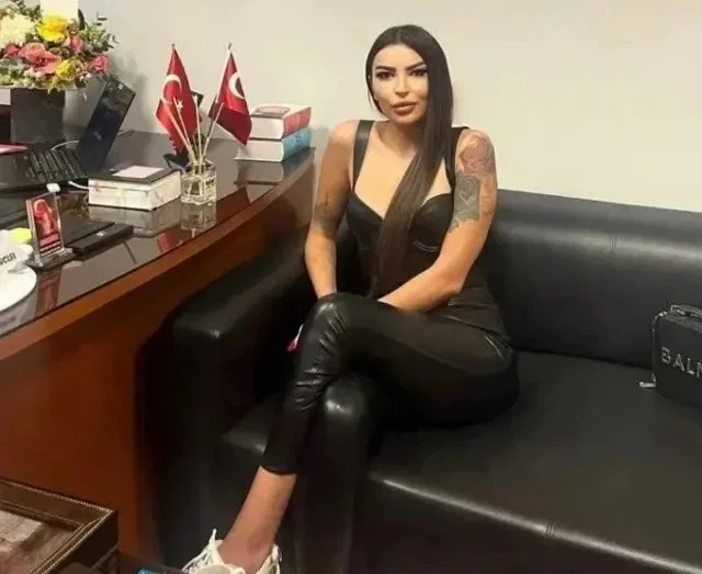 Savcının Odasından Atarlı Paylaşım Yapan Avukatın Lüks Yaşamı Türkiye Gündemine Oturdu