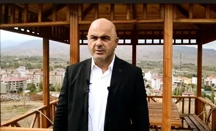 Cesur Başkan Türkan, kolları sıvadı