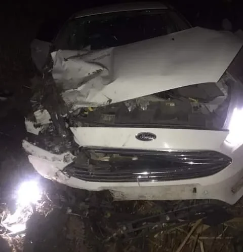 İlde filyasyon ekibi dönüş yolunda kaza yaptı 3 yaralı