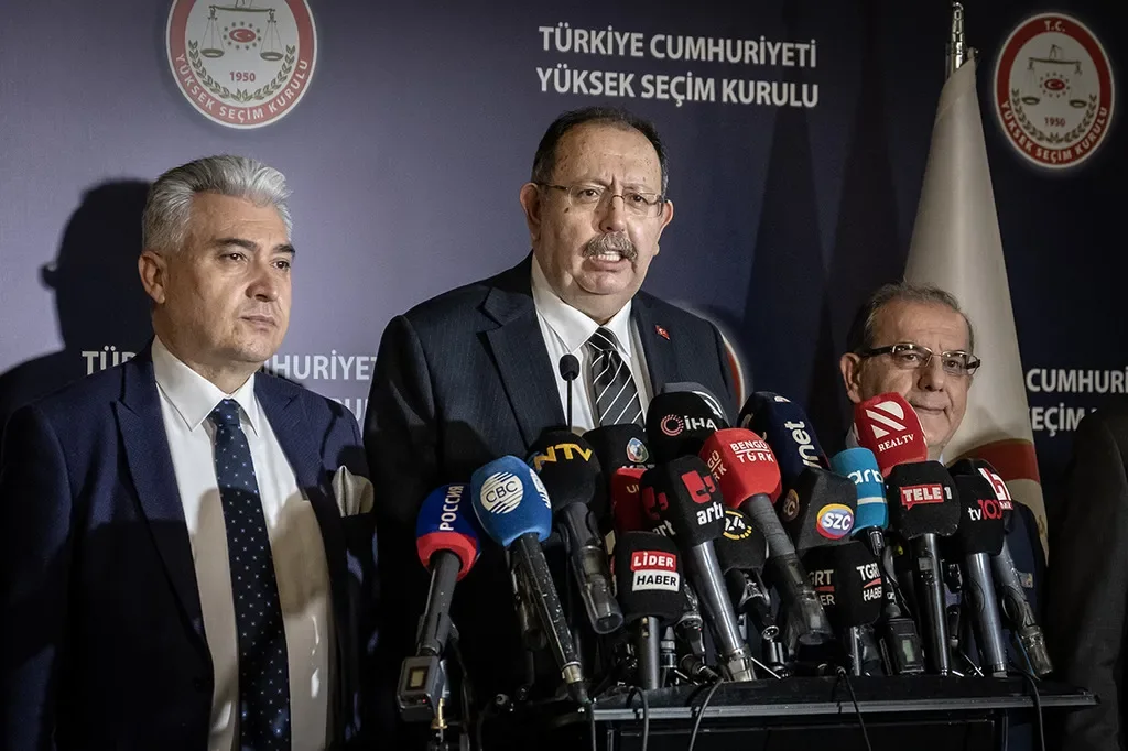 YSK Başkanı Ahmet Yener geçici seçim sonuçlarını açıkladı!