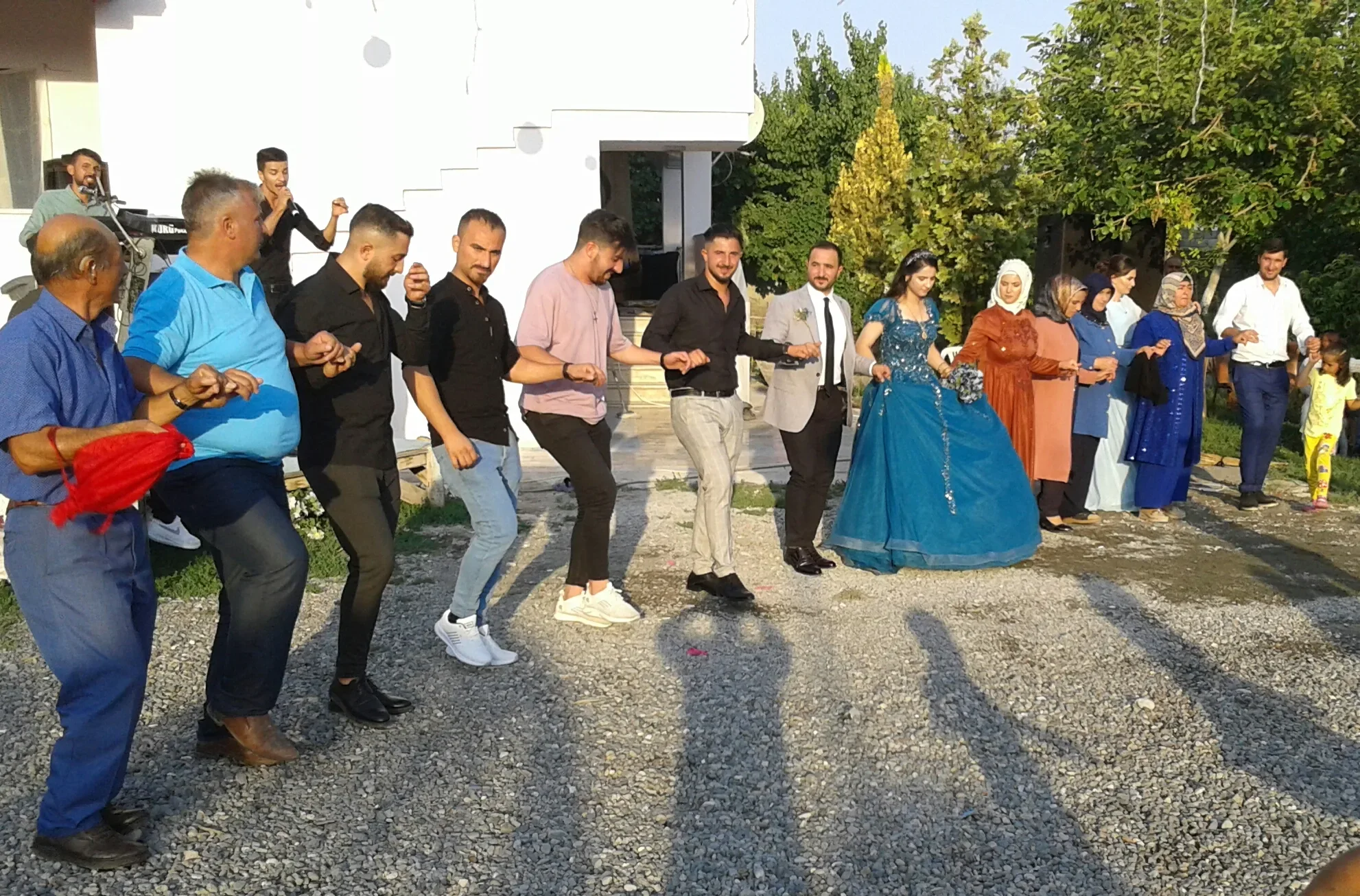 Sait Karakuş'dan Oğluna Unutulmaz Kına Gecesi