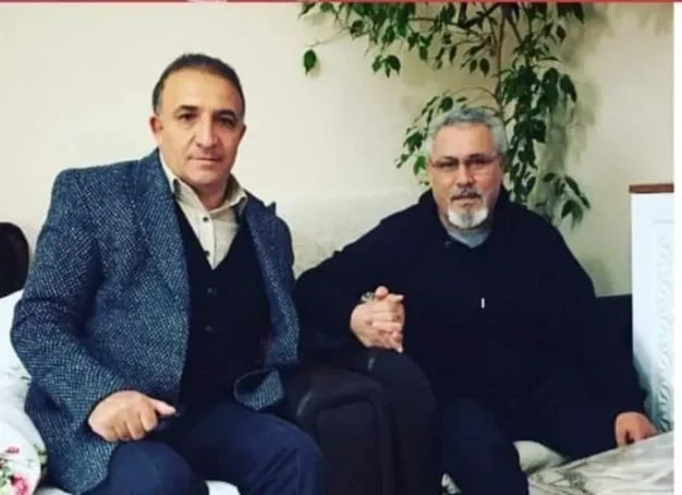 Ayağının tozuyla İstanbul'daki yiyenini ziyaret etti