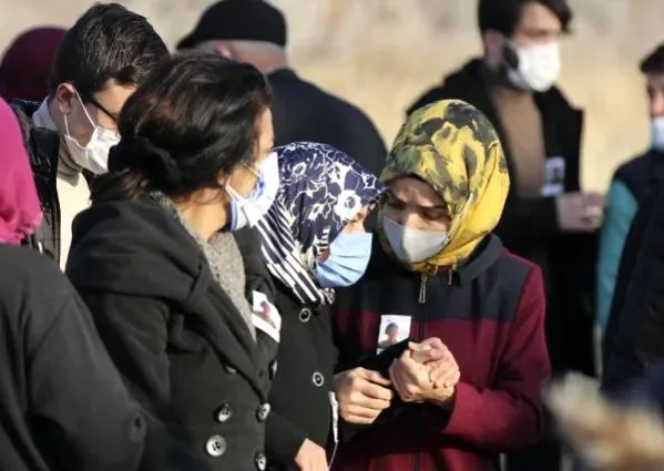 Iğdır'ın Aralık ilçesinde nöbet tutar ken kalp krizi geçiren ancak....