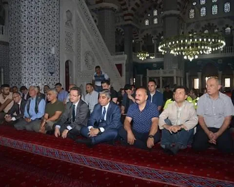 VALİMİZ DİLUCU ŞEHİTLERİMİZ İÇİN DÜZENLENEN MEVLİD PROGRAMINA KATILDI