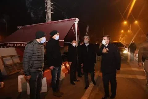 Iğdır Valisi Sayın H. Engin Sarıibrahim, “Kılıçlar Polis Yol Kontrol Noktası”nı ziyaret etti