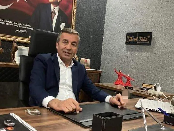 Osman Toka'ya Iğdır Hoşhaber Belediye Başkanlığı Görevinde Başarılar Diliyoruz