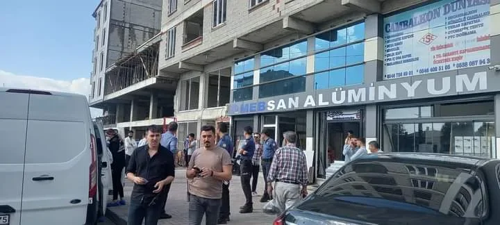 İNŞAATTA ERKEK CESEDİ BULUNDU