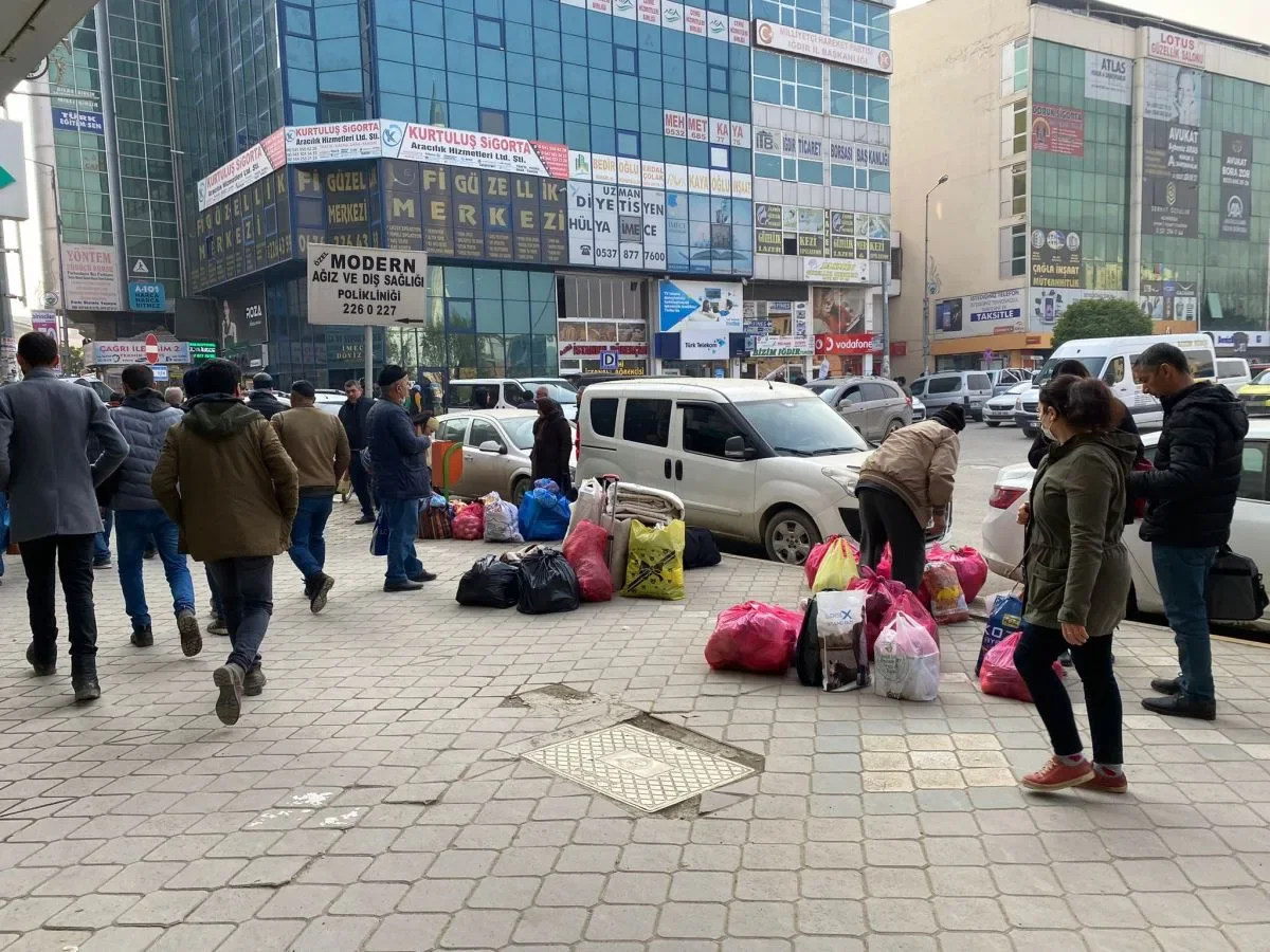 Iğdır'da Azerbaycanlılar ile Nahcıvan Özerk Cumhuriyeti: Toplu alışveriş yaptılar