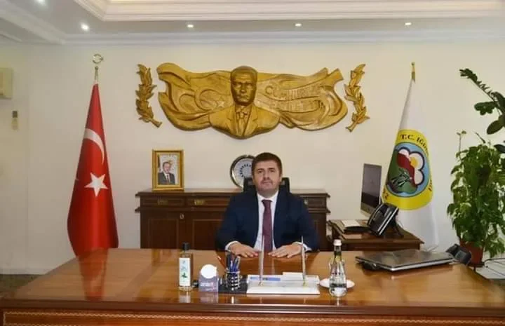 IĞDIR VALİSİ ŞEHİRDE YOL DEVRİM YAPTI