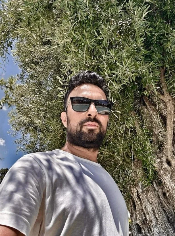 ZEYTİN BİR AĞAÇTAN FAZLASIDIR...