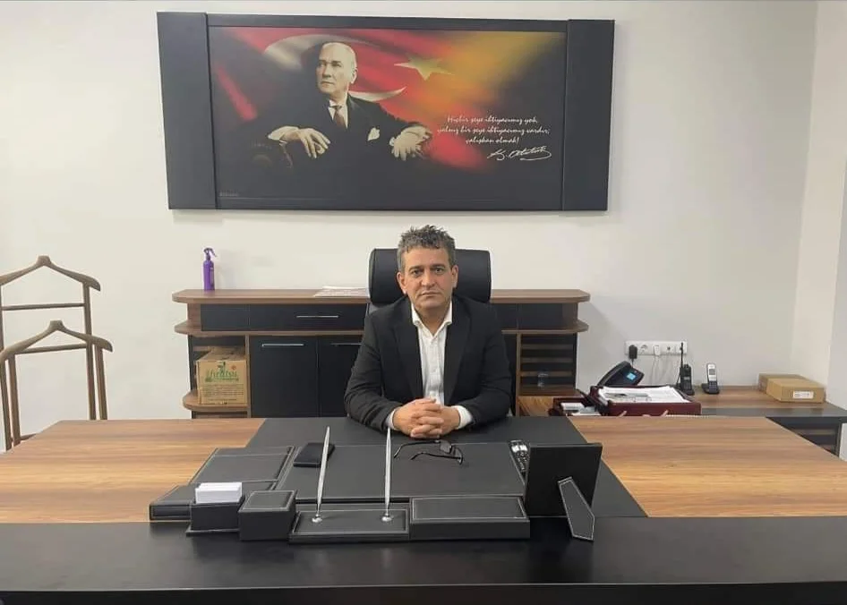 Sevgili Bülent Abak" "Yeni Görevinizde Başarılarınızın Devamını Dilerim"