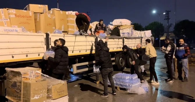 AFAD: Depremzedeler için ayni bağışlarda öncelikli kabul edilecek ürünler listesi yayınlandı