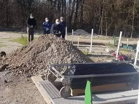 Devletin virüs nedeniyle koyduğu yasaklar, Ama ölen varsa bile gündeme yasaklama var