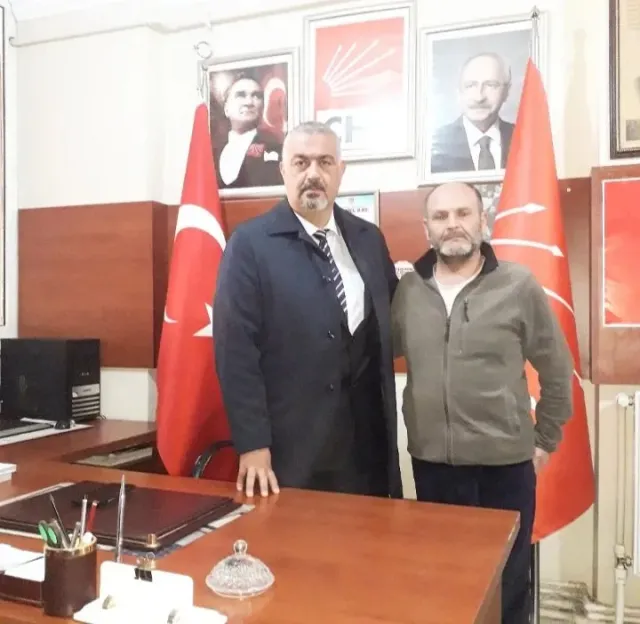 Baysal Ünsalar'ı tebrik etti gazeteci Tahir Kavri