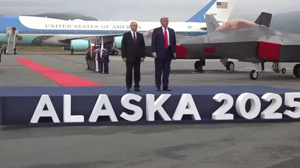 Tarihi Zirve Alaska'da: Putin ve Trump Küresel Gündem İçin Masada