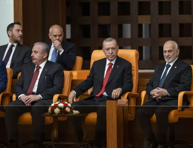 Cumhurbaşkanı Erdoğan'ın Yemin Törenine Uluslararası Katılım ve Siyasi Etki