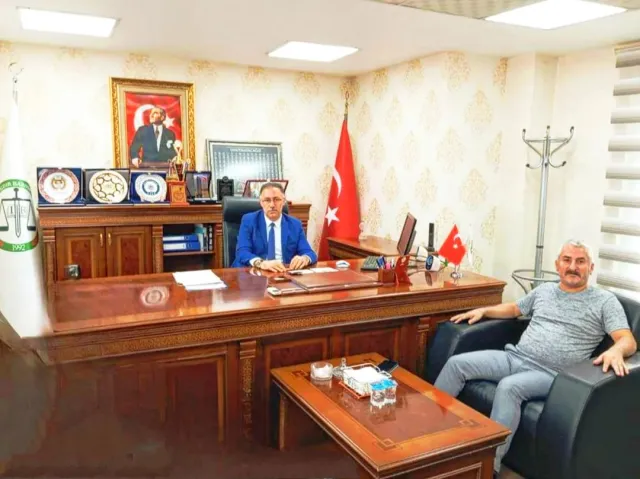 Gazeteci Halit Öztürk’ten Iğdır Baro Başkanı Av. Ahmet Tutulmaz’a Hayırlı Olsun Ziyareti