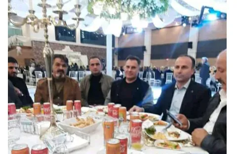 Başkan yardımcısı Ferdi Turan beyin oğlunun düğününde!