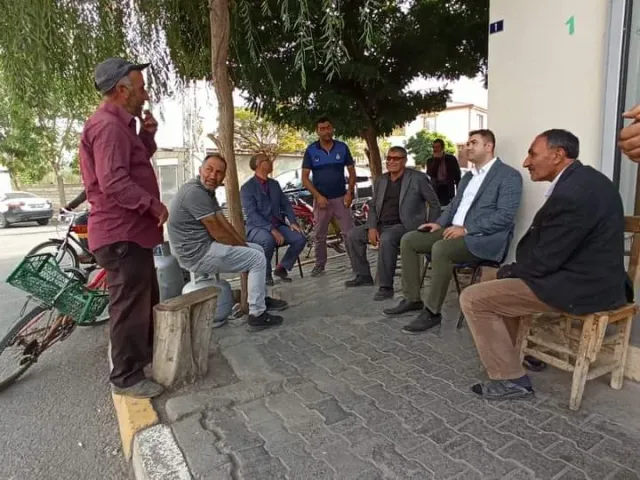 Belediye Başkan Vekili Ömer Said Karakaş, devam eden kaldırım taşlarını inceledi