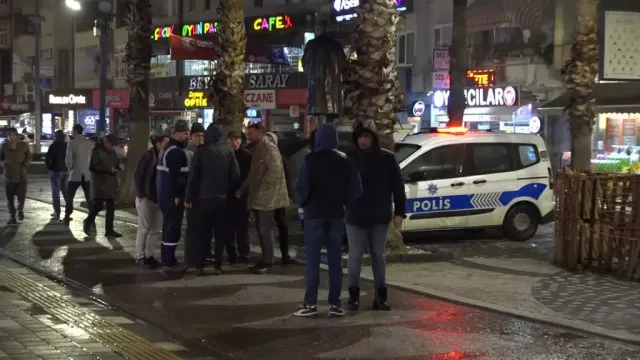 Sakarya'da Çay Ocağı Saldırısı: İçki Uyarısı Kanlı Kavgaya Dönüştü