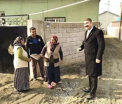 Daha Huzurlu ve Daha Mutlu Bir Halfeli Beldesi İçin El Ele Veren Bir Başkan Var”