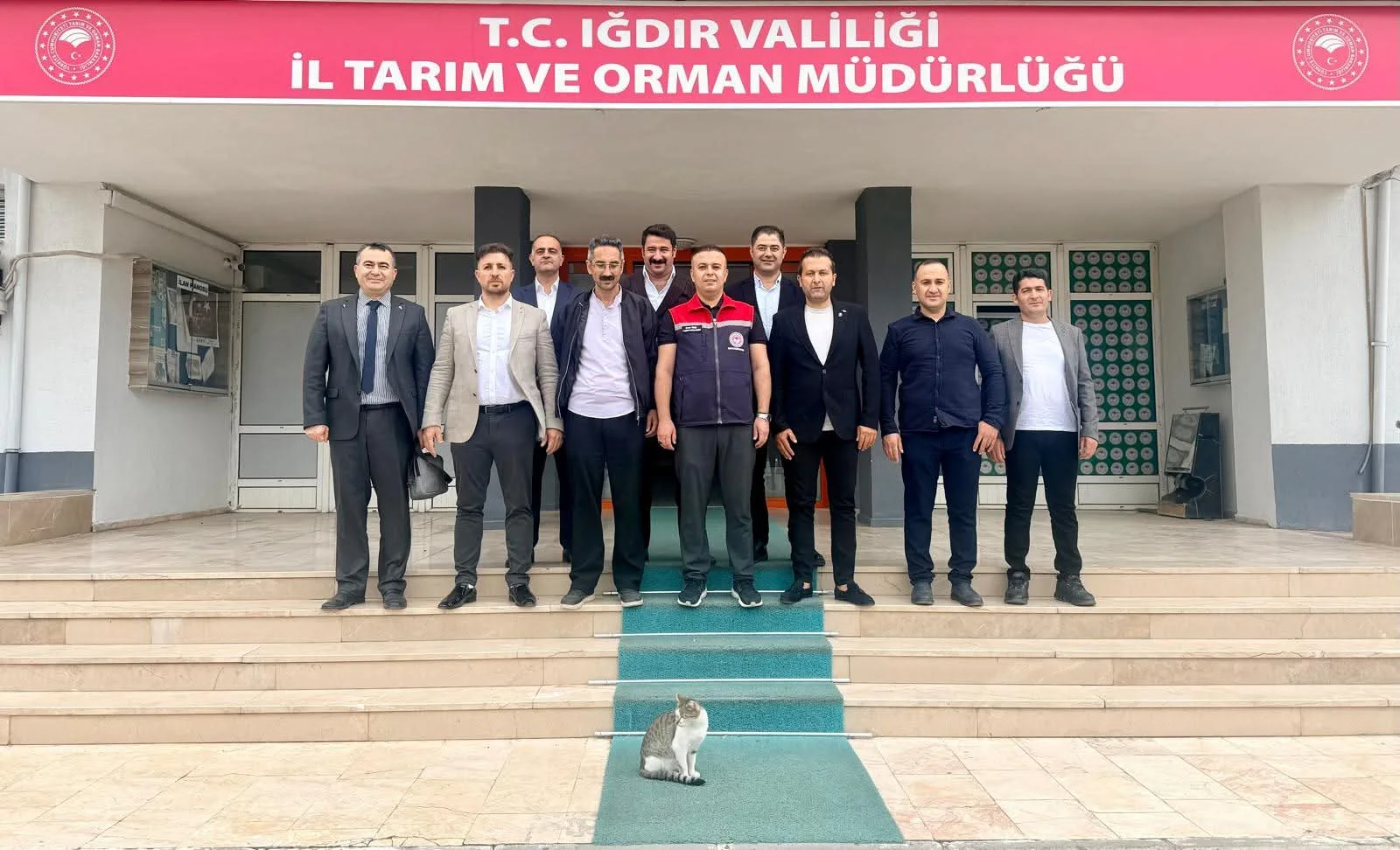 IĞDIR VETERİNER HEKİMLER ODASI’NDAN İL TARIM VE ORMAN MÜDÜRÜ AHMET TİNGİŞ’E ZİYARET kapak görseli