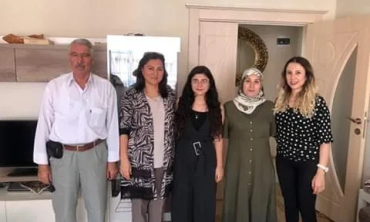 Vali Ünlü’nün Eşinden Şehit Ailesine Ziyaret