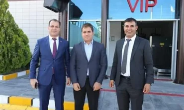 IĞDIR BELEDİYE BAŞKANI AKKUŞ HAVALİMANI MÜDÜRÜNÜ ZİYARET ETTİ