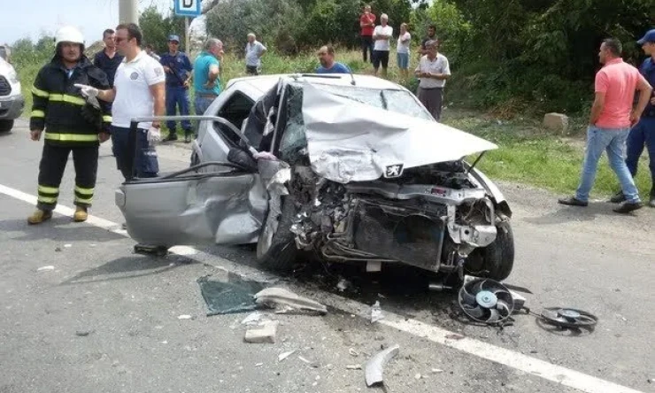 TEKİRDAĞ'DA CAN PAZARI: 1 ÖLÜ 4 YARALI