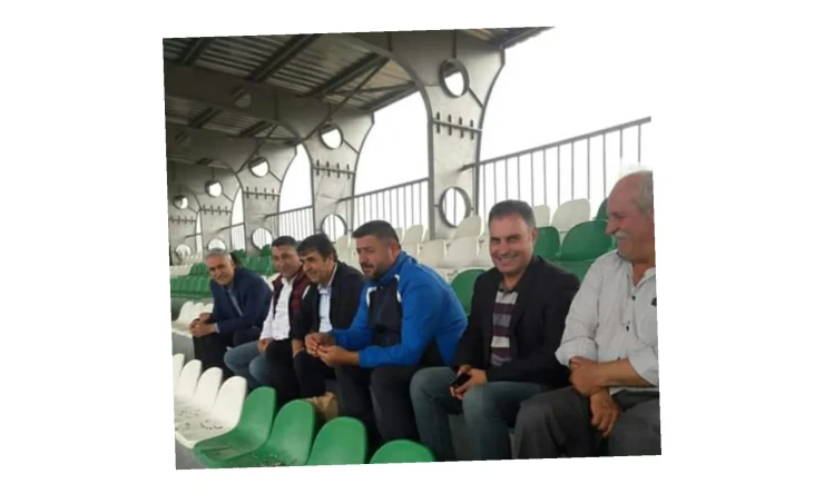 76 Iğdır Belediye spor, Atatürk mahallesi gençlik sporu 6-0 mağlup etti