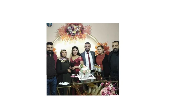 Yeni Nişanlı Gençlerimize Hayat için Büyük Bir Adım Attılar