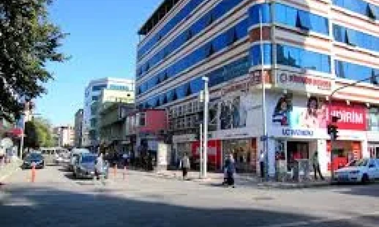 Toplantı Yok Ama Herkes Toplantıda!