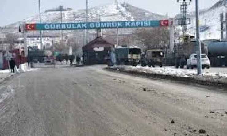 Türkiye ve İran sınır kapıları kapatıldı