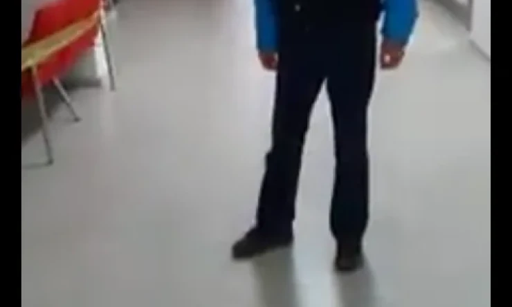 Çobanlık yapan Afganistanlı Sadık Uzbek, 200 TL bağışta bulunmak