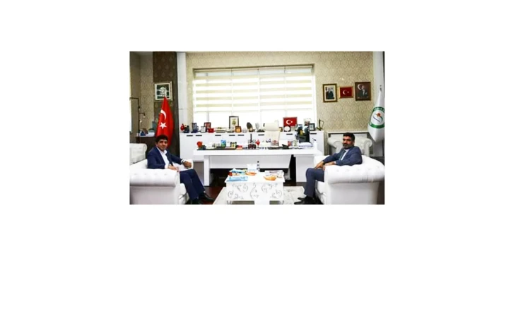 Ak Parti İl Başkanı Ali Kemal Ayaz Rektör Alma’yı Makamında Ziyaret Etti