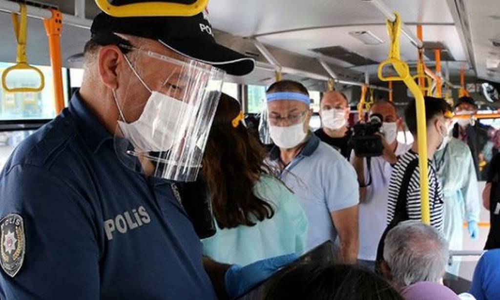 'GENÇLER ÇOK RİSKLİ'