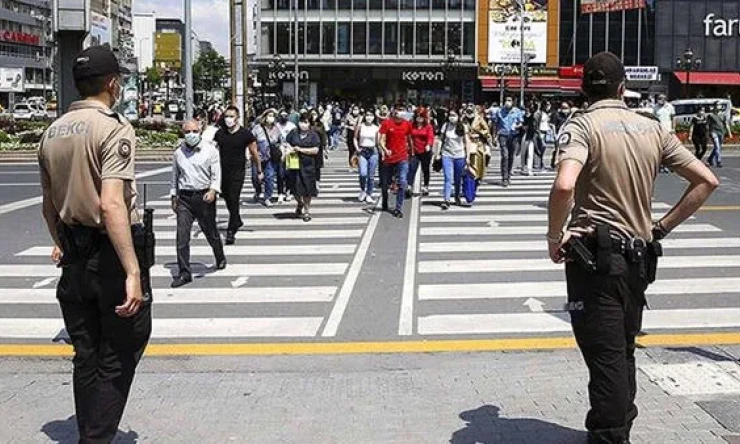 Tüm Türkiye'de Valiler, Koronavirüs Tedbirleri Denetimi Yapacak