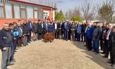 Başkan Ali Kemal Ayaz’dan Başkan Hüseyin Şeyran’a geçmiş olsun ziyareti