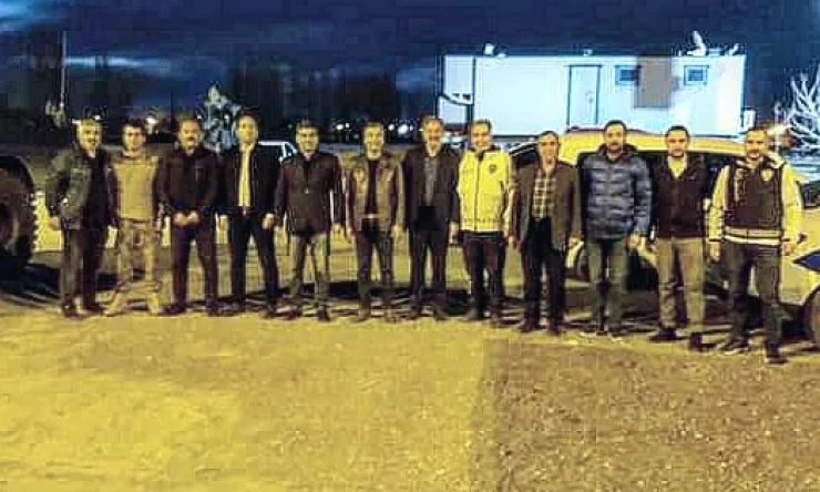 Ak Parti Iğdır İl Başkanı Ali Kemal Ayaz, iftarını polislerle açtı