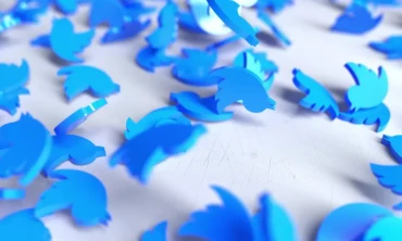 Twitter daha fazla kullanıcı ekler ancak daha az para kazanır, Elon Musk'ı suçluyor