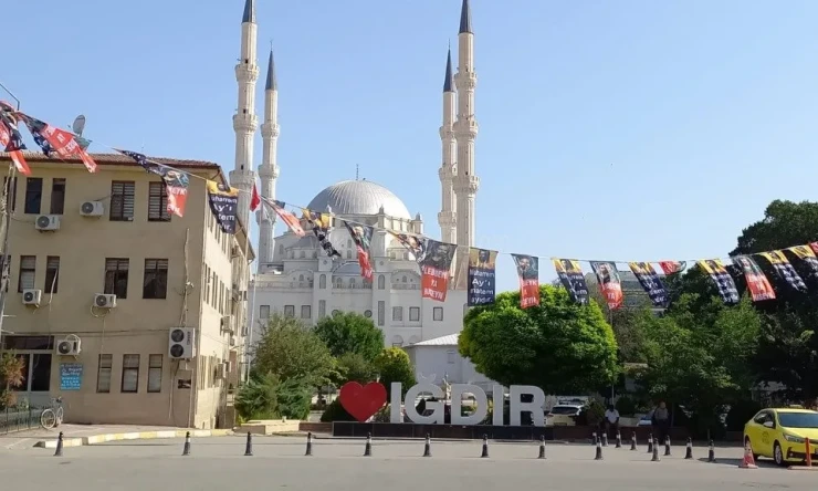 Iğdır'da iki ay sürecek yas başladı