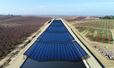 California, 1,6 mil uzunluğundaki kanalların üzerine güneş panelleri kurmak için 20 milyon dolar harcıyor